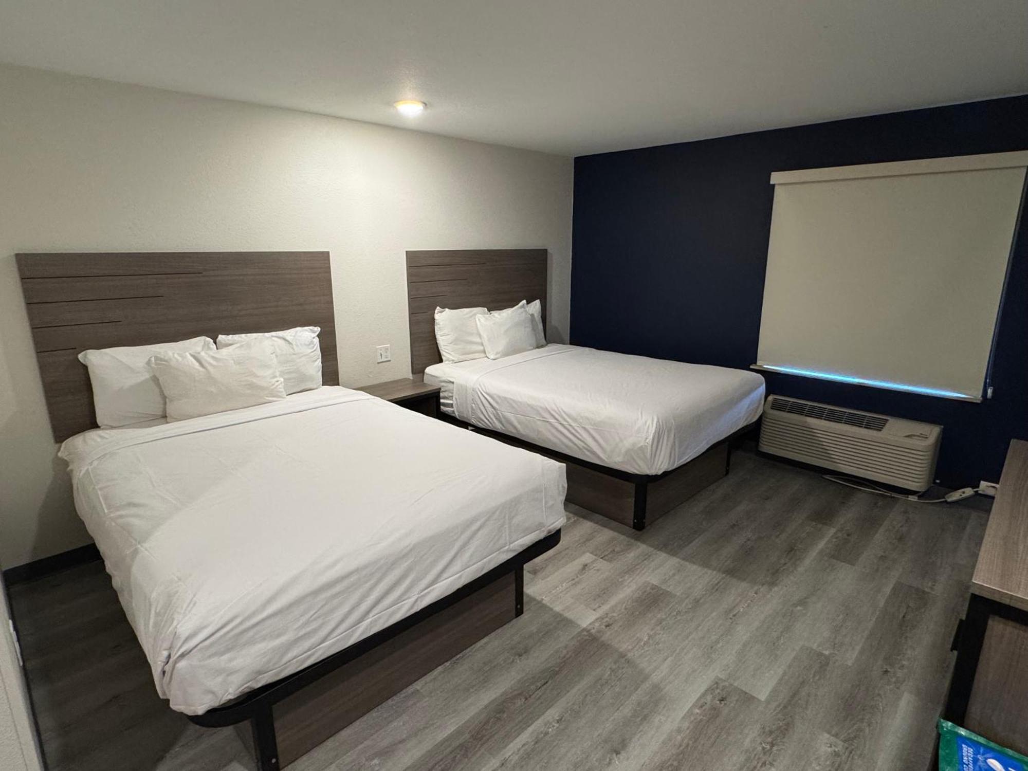 Hotel Baymont By Wyndham 2*